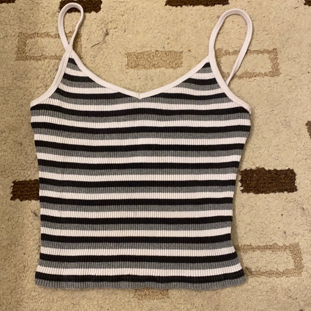 It’s a nice black and white summer top